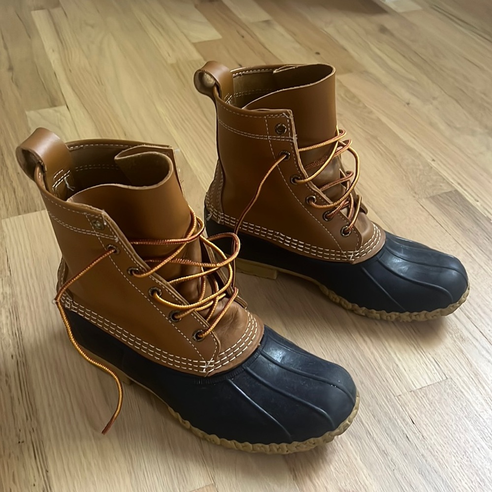LL Bean Bean Boots, 8”, size 8 med